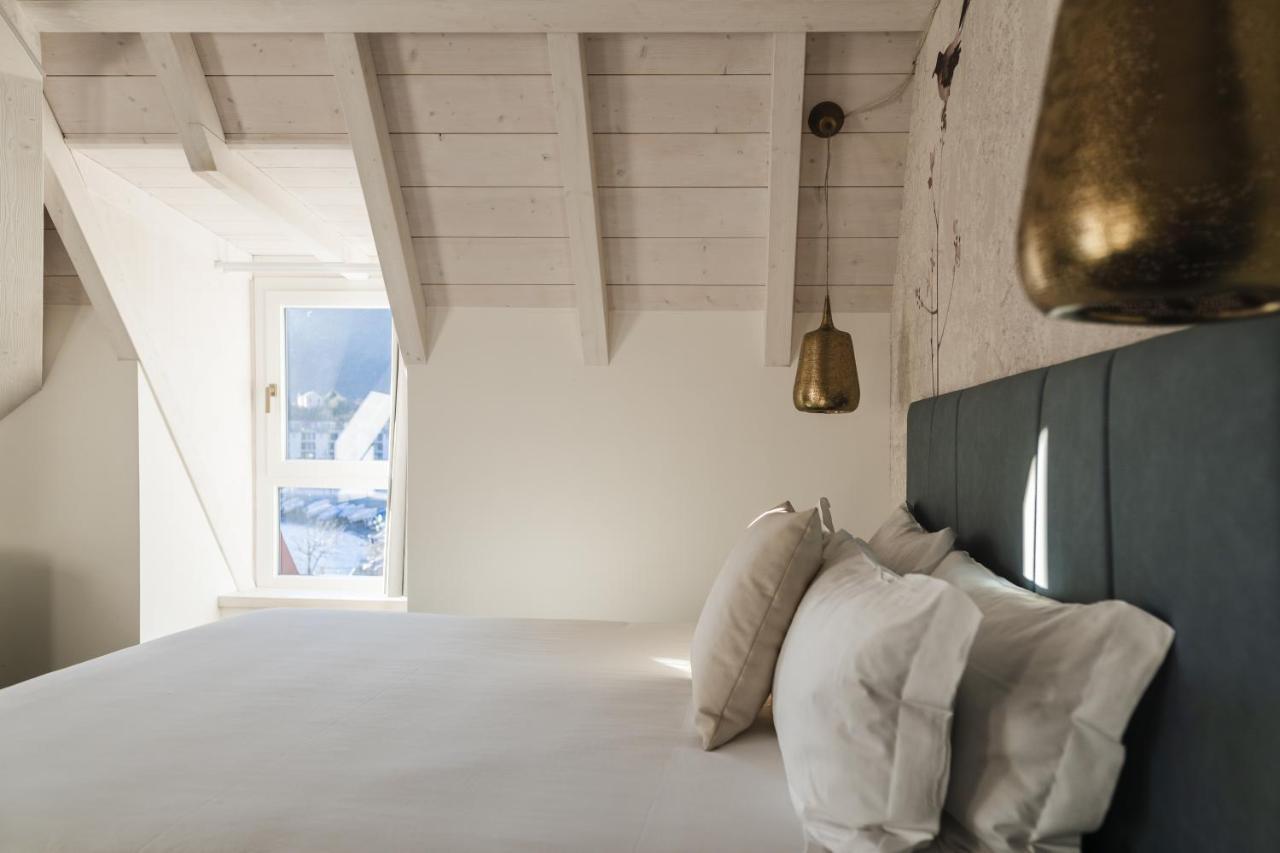 Luxury Suites Rocopom - Lake Front Malgrate Εξωτερικό φωτογραφία