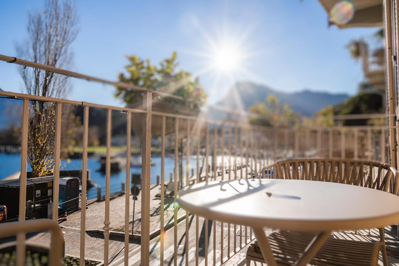 Luxury Suites Rocopom - Lake Front Malgrate Εξωτερικό φωτογραφία